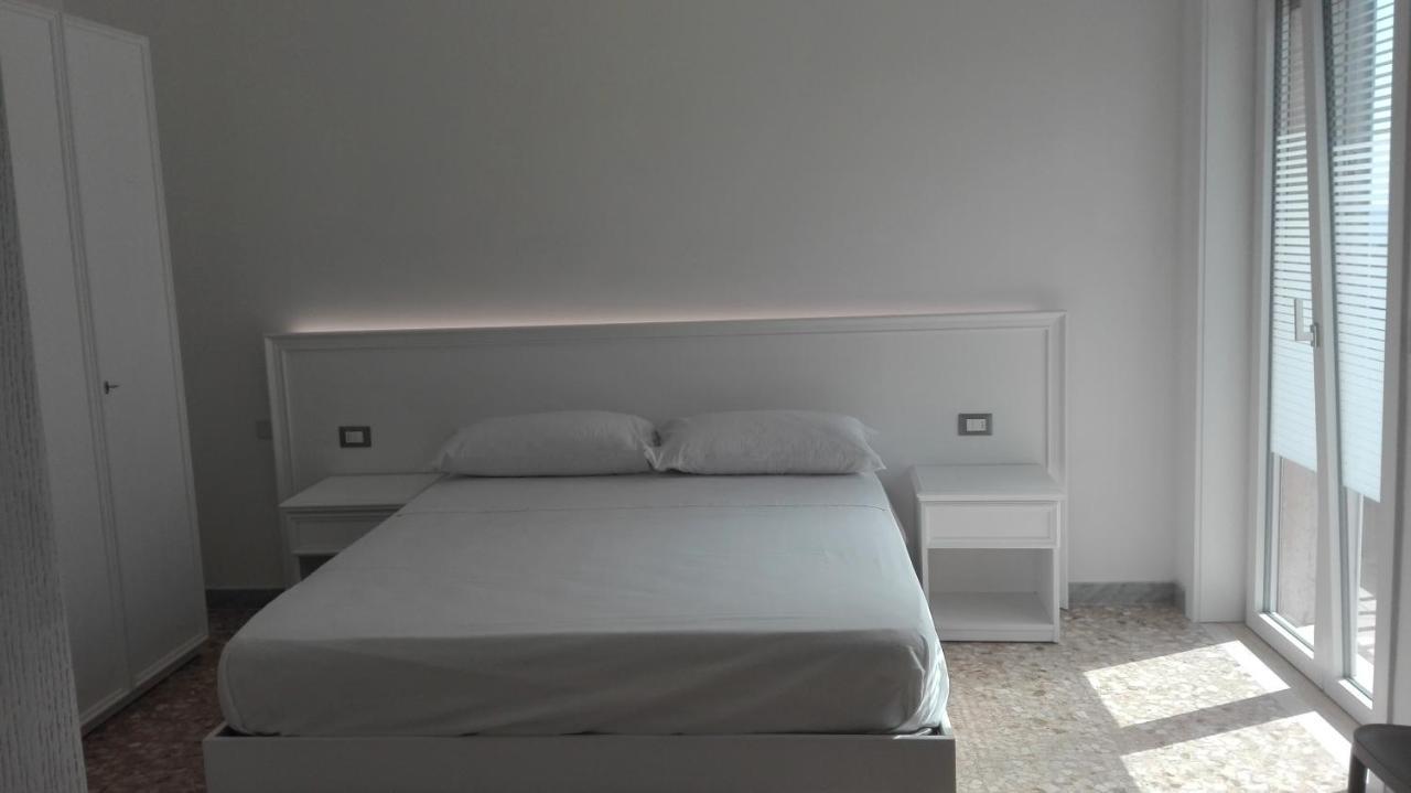 Le Terrazze Sul Mare Gallipoli Lido Exterior foto